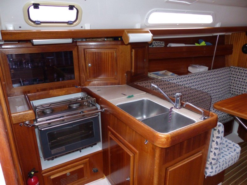 Dufour 35 - 19.JPG